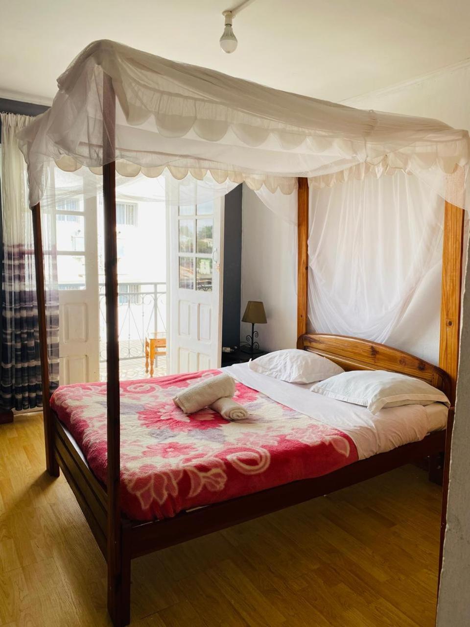 Chez Jeanne Chambre D'Hote Антананариву Екстериор снимка